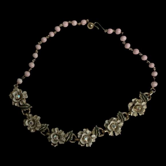 Vintage Floral Necklace - Picture 1 of 2